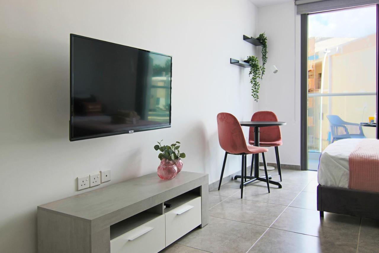 Phaedrus Living: Seaside Luxury Flat Athina 115 Paphos Exterior foto