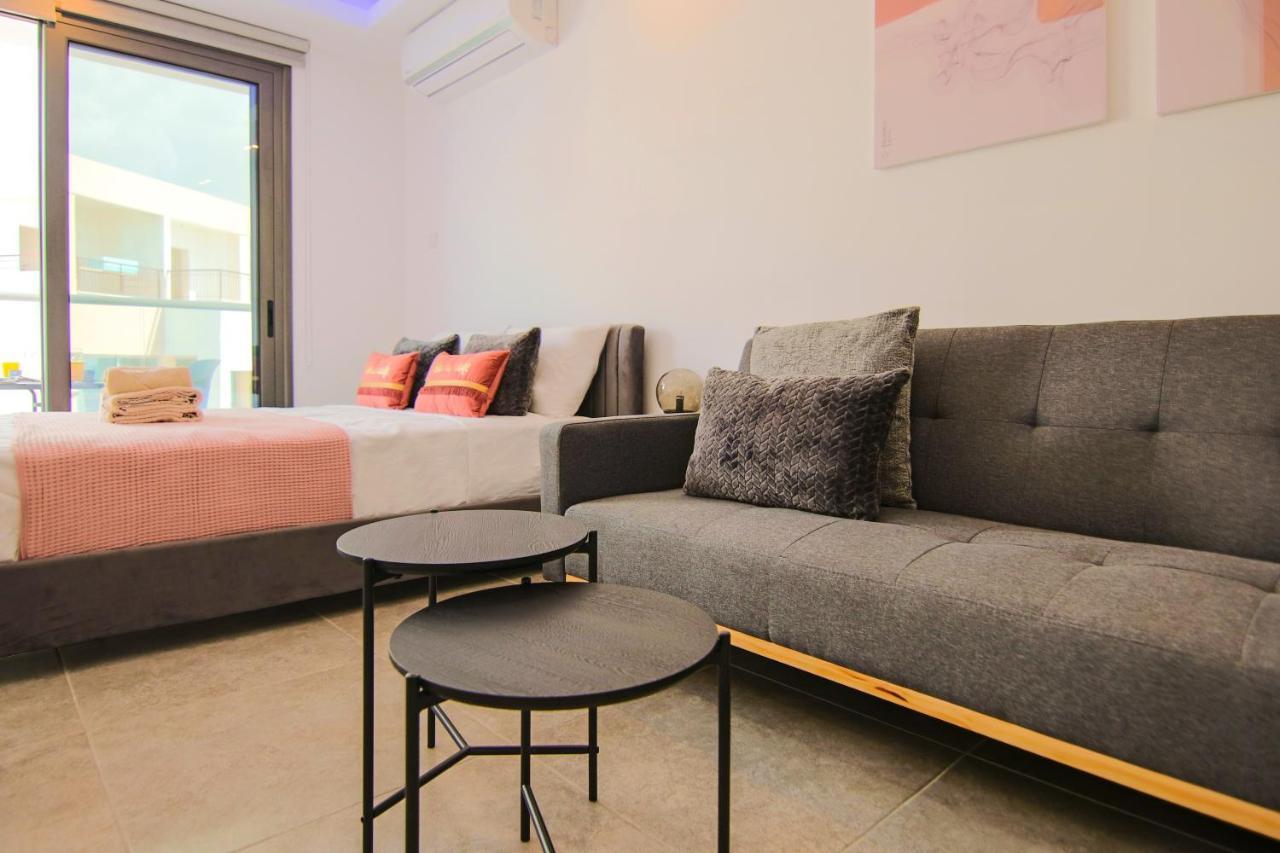 Phaedrus Living: Seaside Luxury Flat Athina 115 Paphos Exterior foto